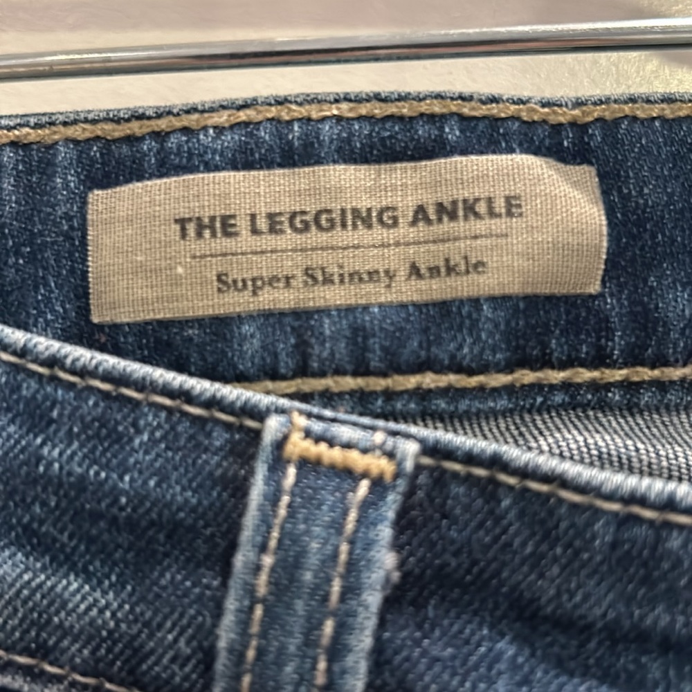 Jeans - Picture 4 of 8